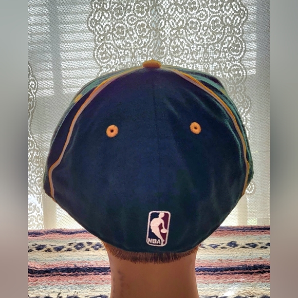 REEBOK Seattle Supersonics hardwood classic  NBA  hat - Picture 4 of 7
